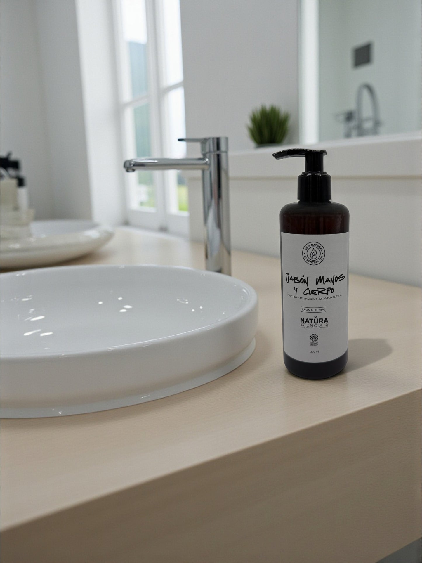 Natura Esencials Hand and Body Soap
